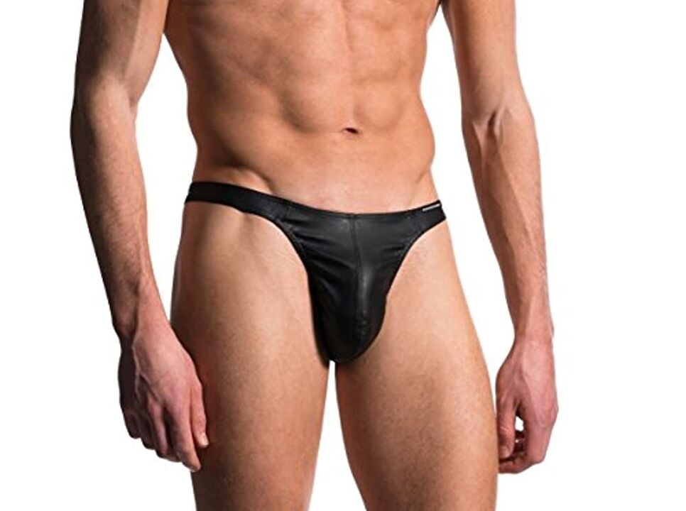 moški s povečanim penisom